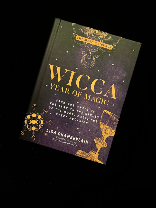Wicca: Year of Magic - Lisa Chamberlain