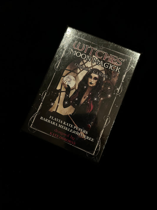 Witches’ Moon Magick Oracle - Flavia Kate Peters & Barbara Meiklejohn-Free