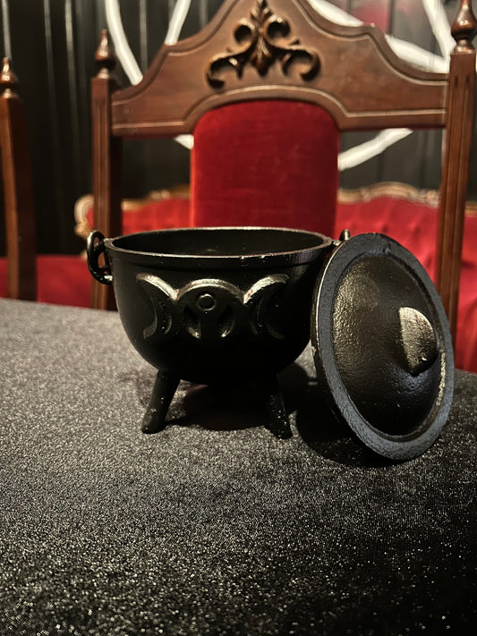 Goddess Cast Iron Cauldron | 10 x 11cm